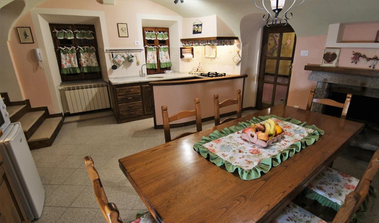 Vila La Casina Dei Cuori Di Nonna Miglia Pallerone Exteriér fotografie