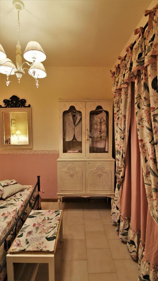 Vila La Casina Dei Cuori Di Nonna Miglia Pallerone Exteriér fotografie