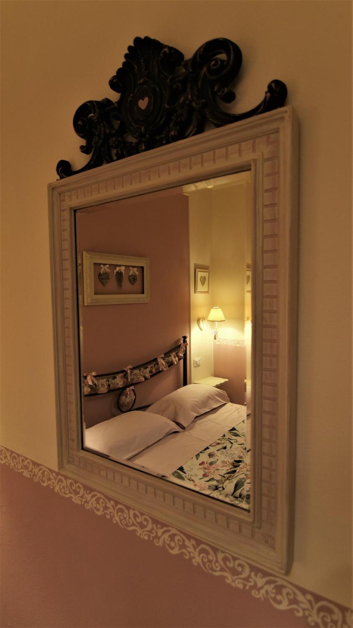 Vila La Casina Dei Cuori Di Nonna Miglia Pallerone Exteriér fotografie