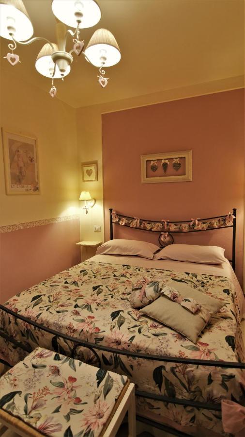 Vila La Casina Dei Cuori Di Nonna Miglia Pallerone Exteriér fotografie