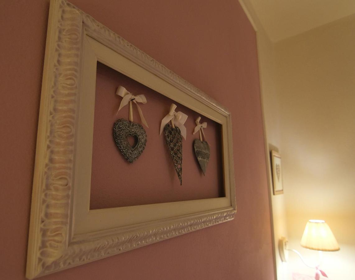 Vila La Casina Dei Cuori Di Nonna Miglia Pallerone Exteriér fotografie